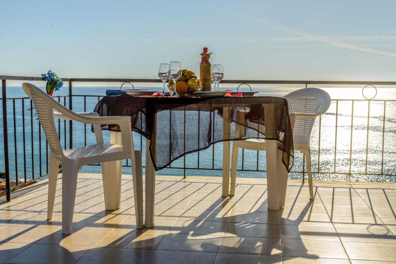 So Ionian Getaways Appartement Agios Gordios  Buitenkant foto